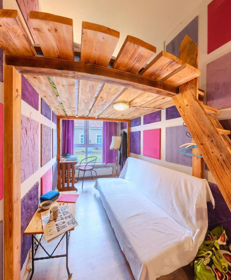 Labyrinth Hostel Weimar Екстериор снимка