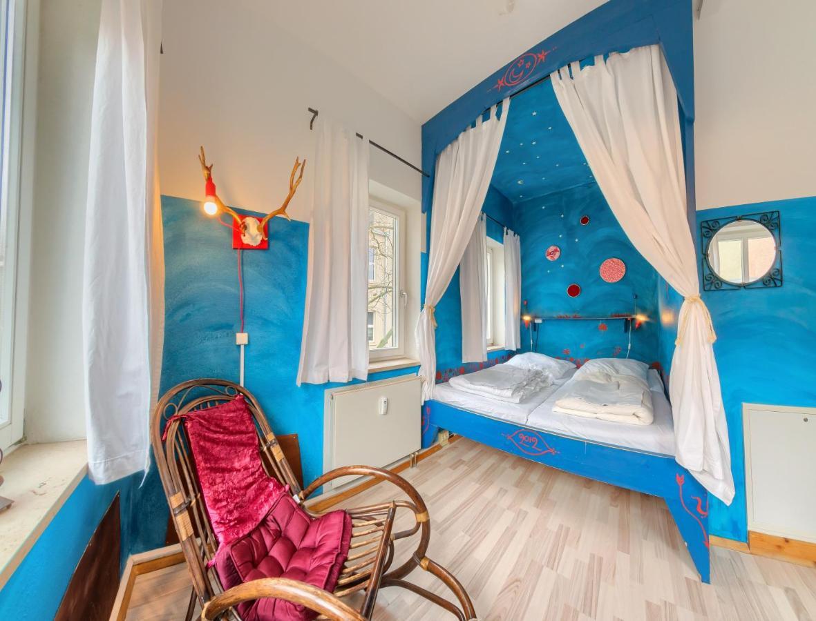 Labyrinth Hostel Weimar Екстериор снимка