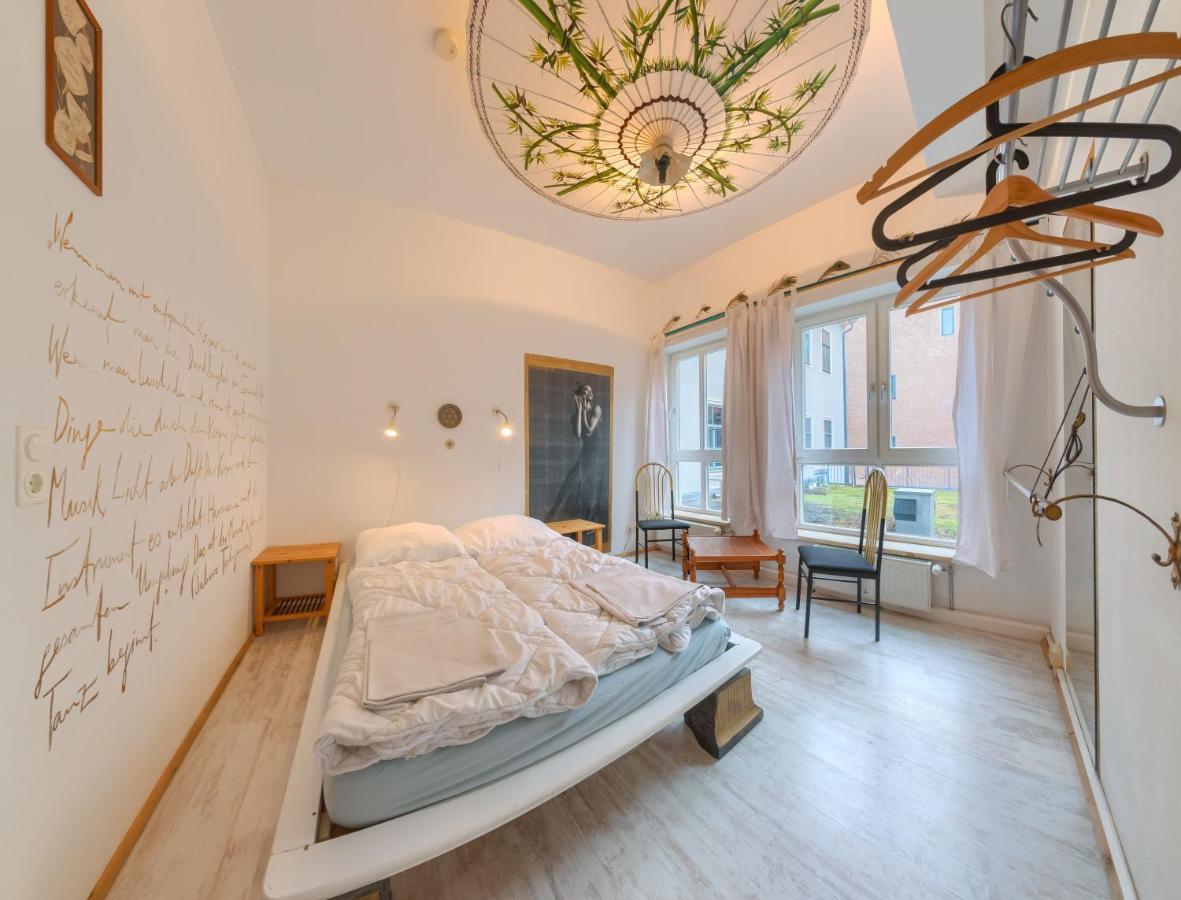 Labyrinth Hostel Weimar Екстериор снимка