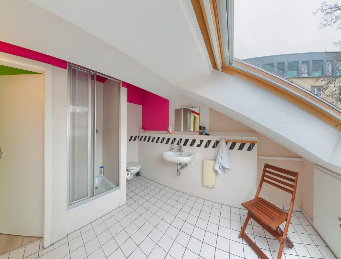 Labyrinth Hostel Weimar Екстериор снимка