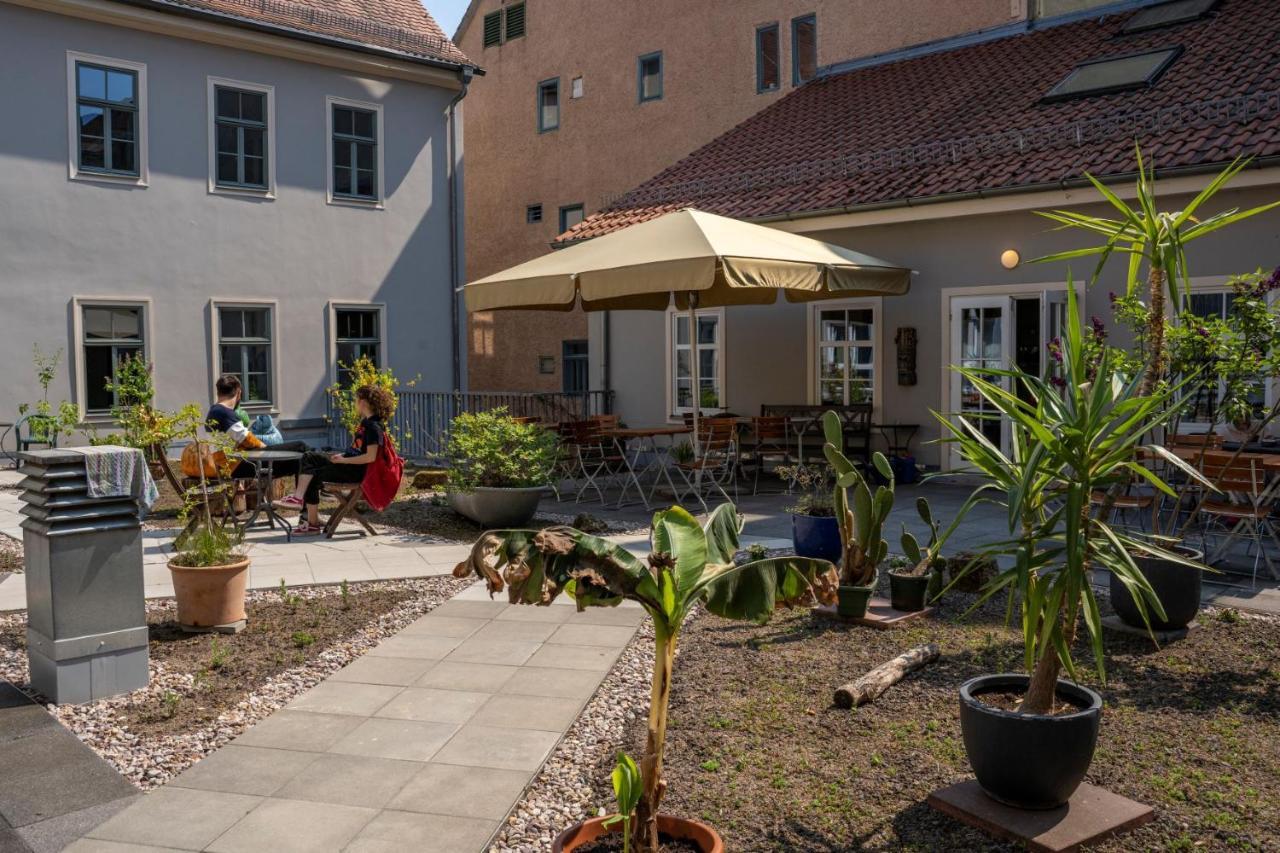Labyrinth Hostel Weimar Екстериор снимка