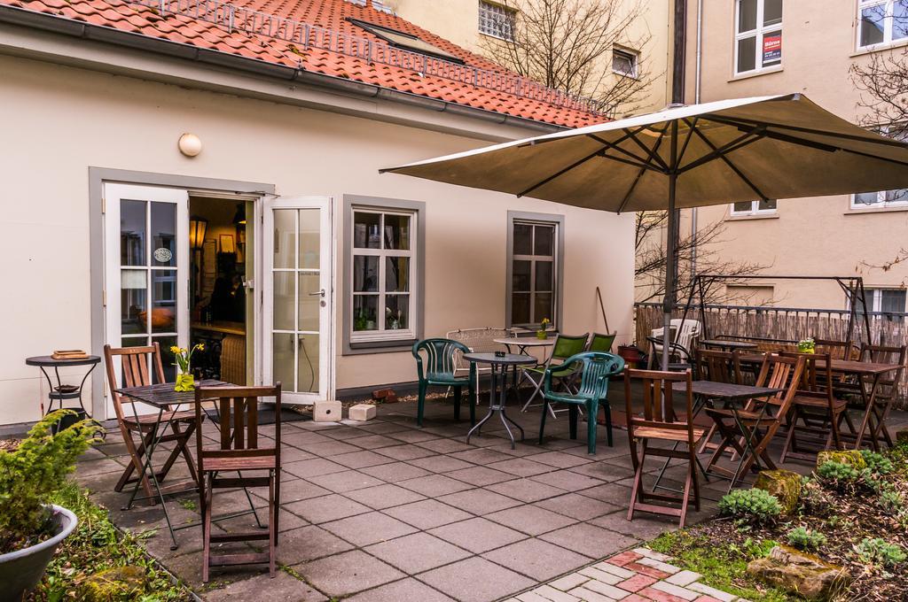 Labyrinth Hostel Weimar Екстериор снимка