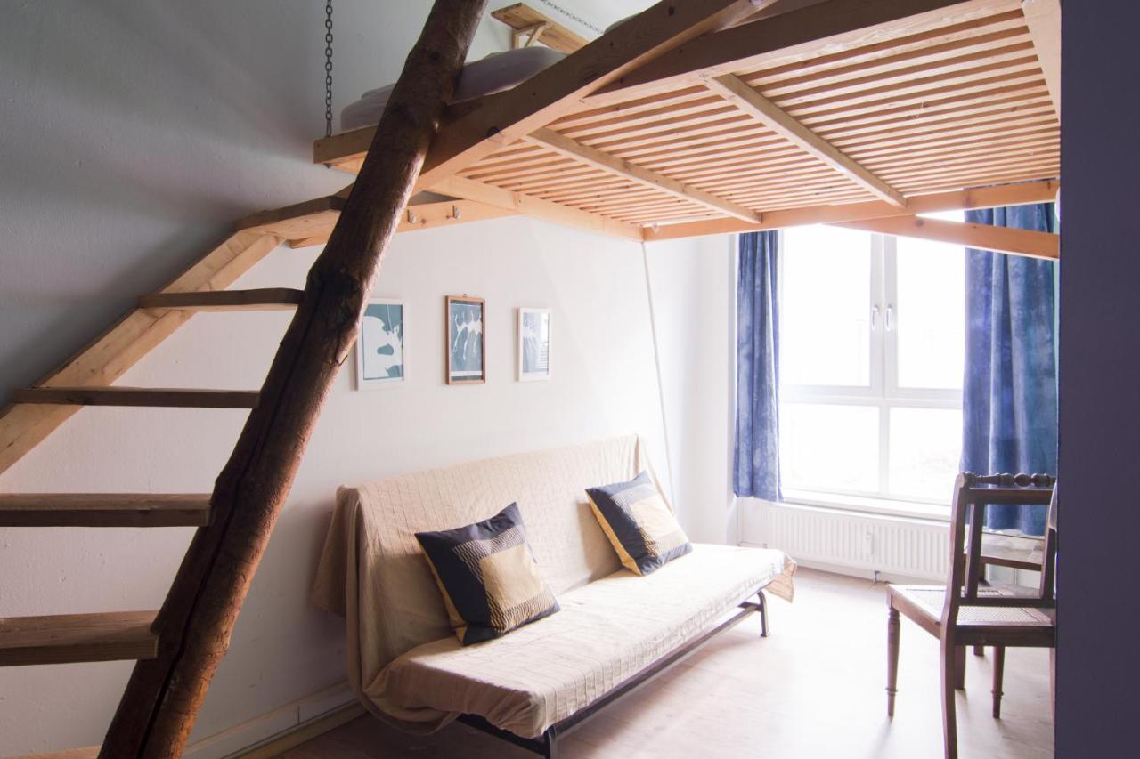 Labyrinth Hostel Weimar Екстериор снимка